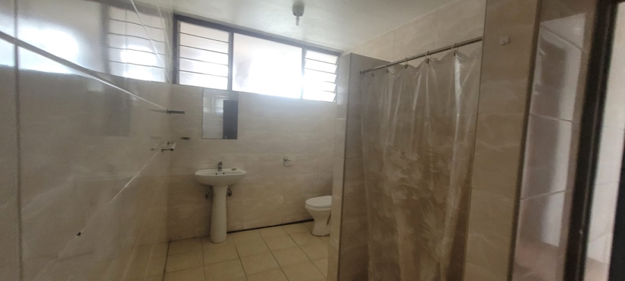 2 Bedroom Property for Sale in Amanzimtoti KwaZulu-Natal