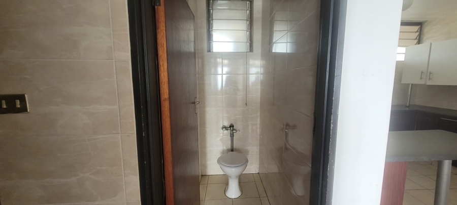 2 Bedroom Property for Sale in Amanzimtoti KwaZulu-Natal