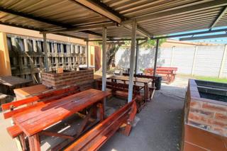 2 Bedroom Property for Sale in Amanzimtoti KwaZulu-Natal