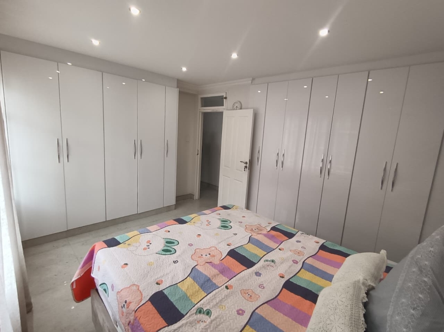 2 Bedroom Property for Sale in North Beach KwaZulu-Natal