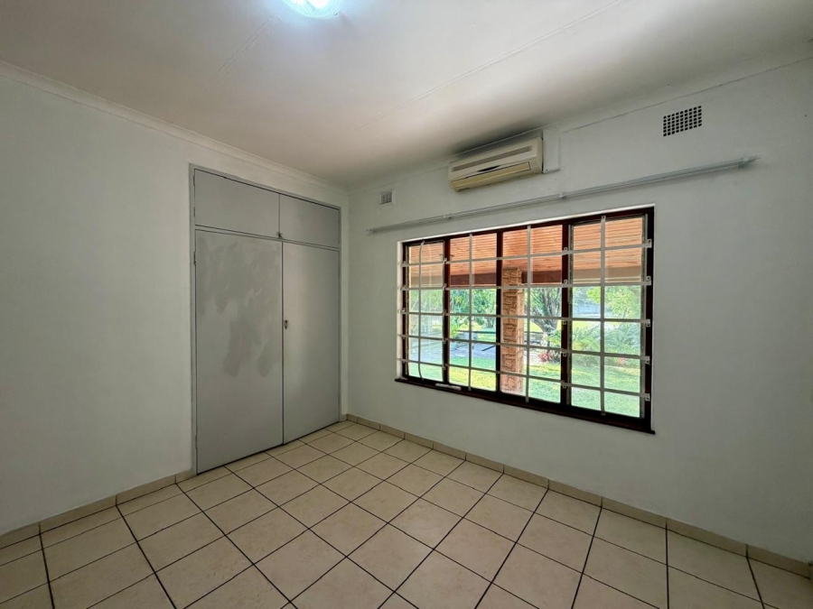 To Let 4 Bedroom Property for Rent in Meer En See KwaZulu-Natal