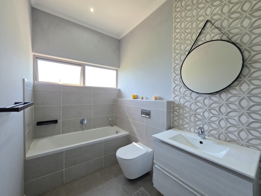 3 Bedroom Property for Sale in Palm Lakes Estate KwaZulu-Natal