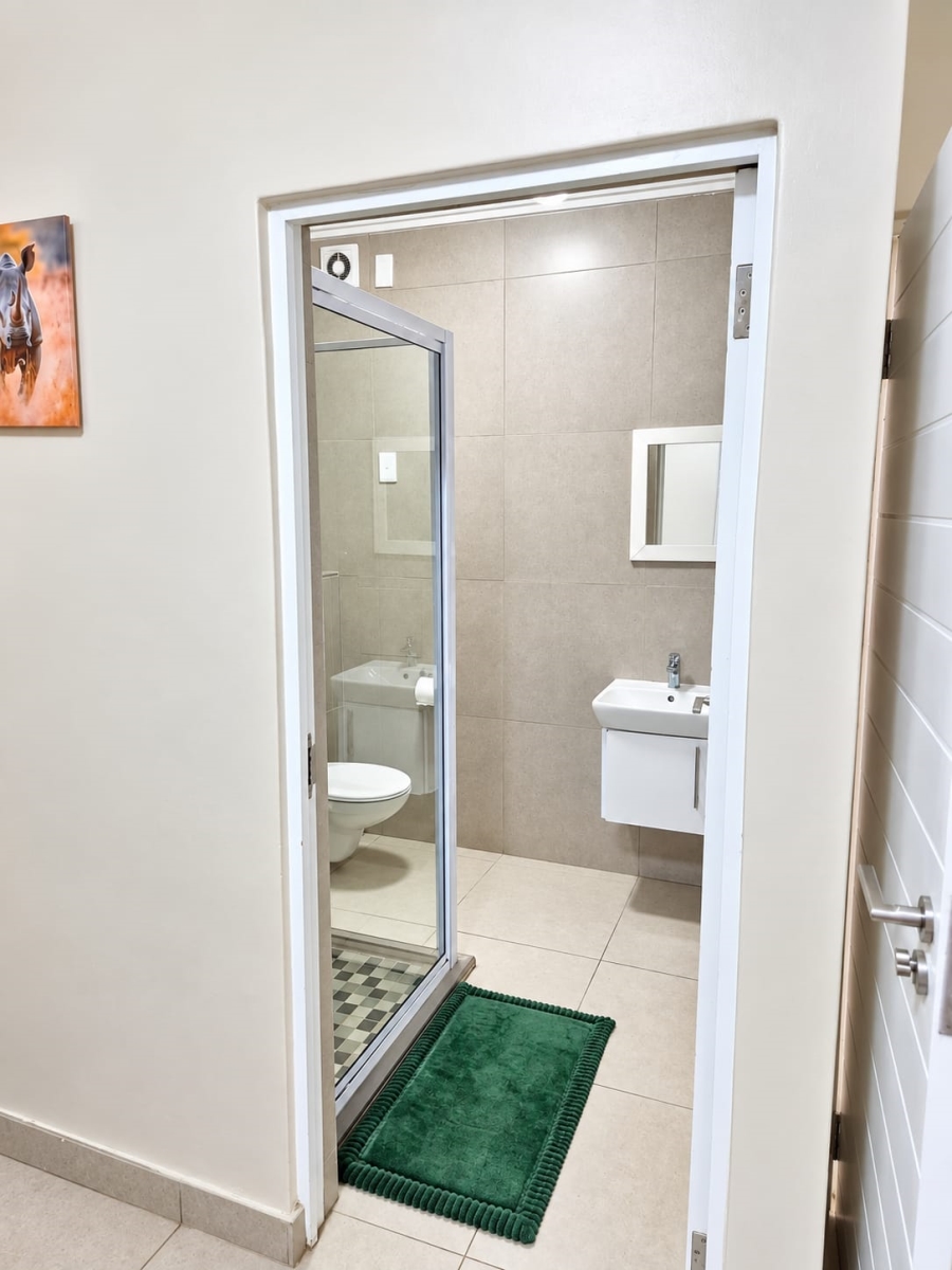 2 Bedroom Property for Sale in Umhlanga Ridge KwaZulu-Natal