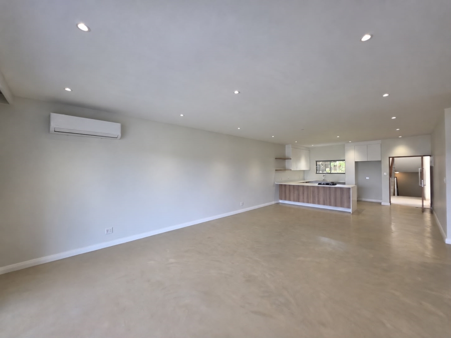 To Let 3 Bedroom Property for Rent in Shakas Rock KwaZulu-Natal