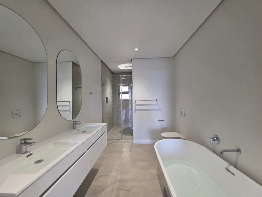 To Let 3 Bedroom Property for Rent in Shakas Rock KwaZulu-Natal