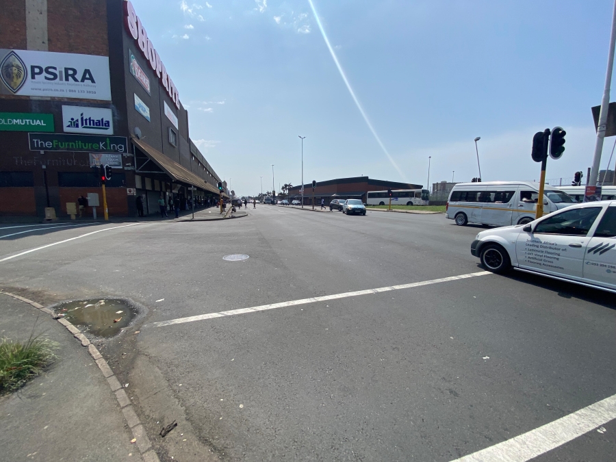 To Let Commercial Property for Rent in Greyville KwaZulu-Natal