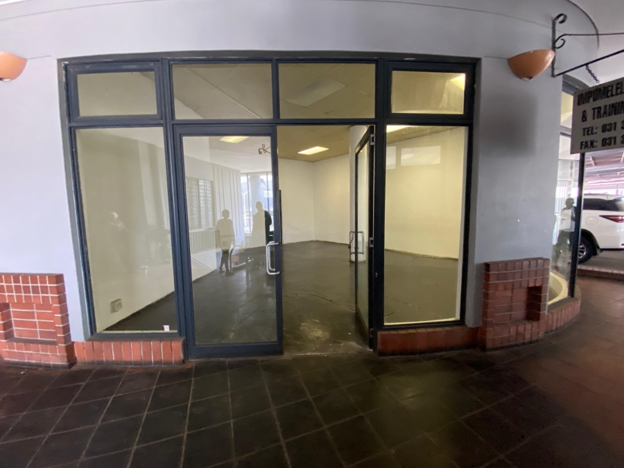 To Let Commercial Property for Rent in Greyville KwaZulu-Natal