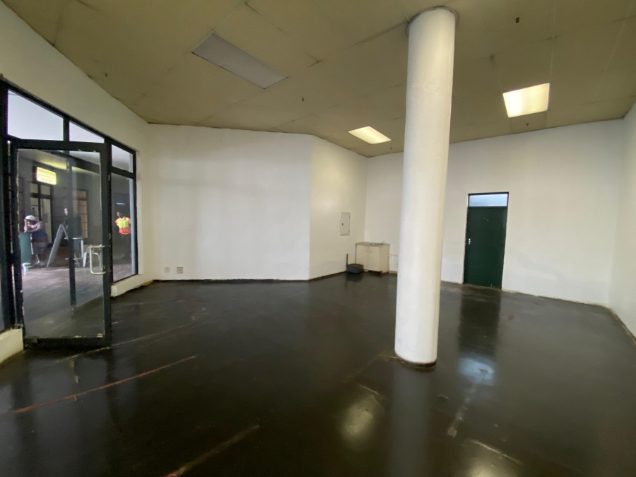 To Let Commercial Property for Rent in Greyville KwaZulu-Natal