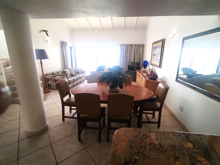 3 Bedroom Property for Sale in Tinley Manor KwaZulu-Natal