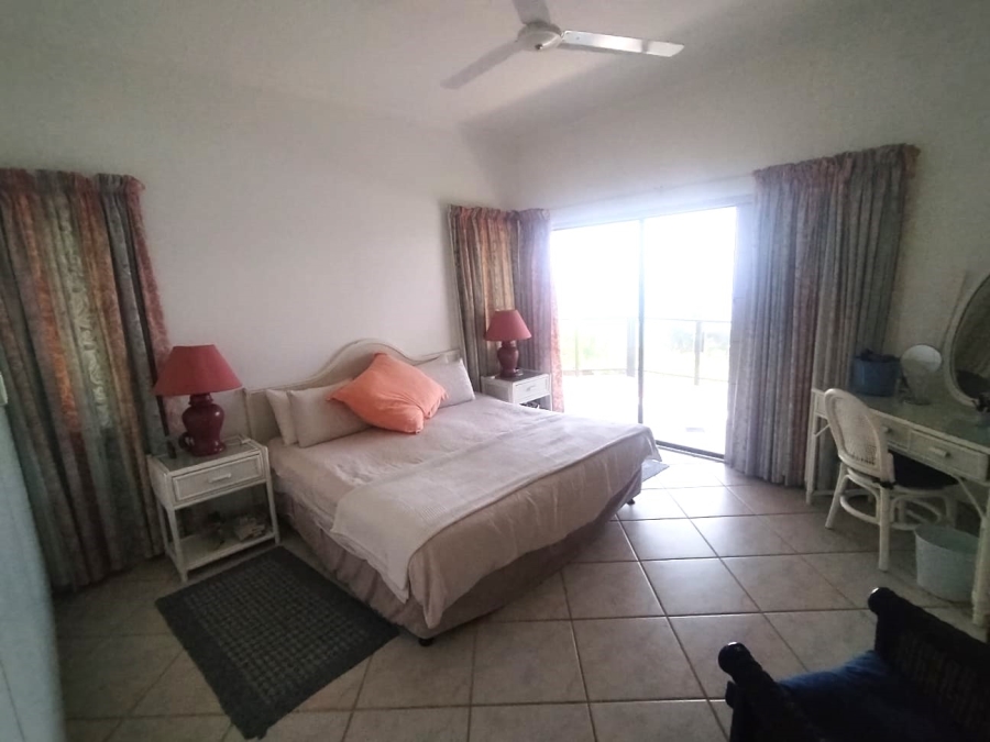 3 Bedroom Property for Sale in Tinley Manor KwaZulu-Natal