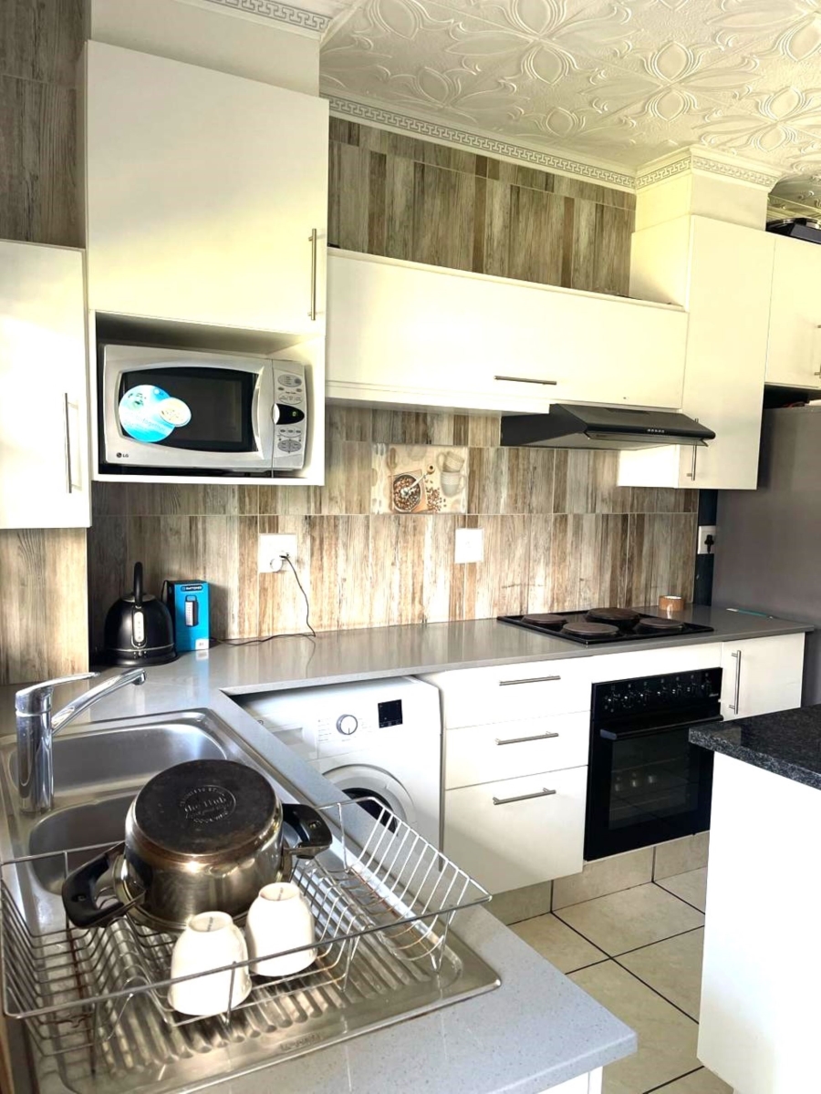 To Let 2 Bedroom Property for Rent in Ballito Central KwaZulu-Natal