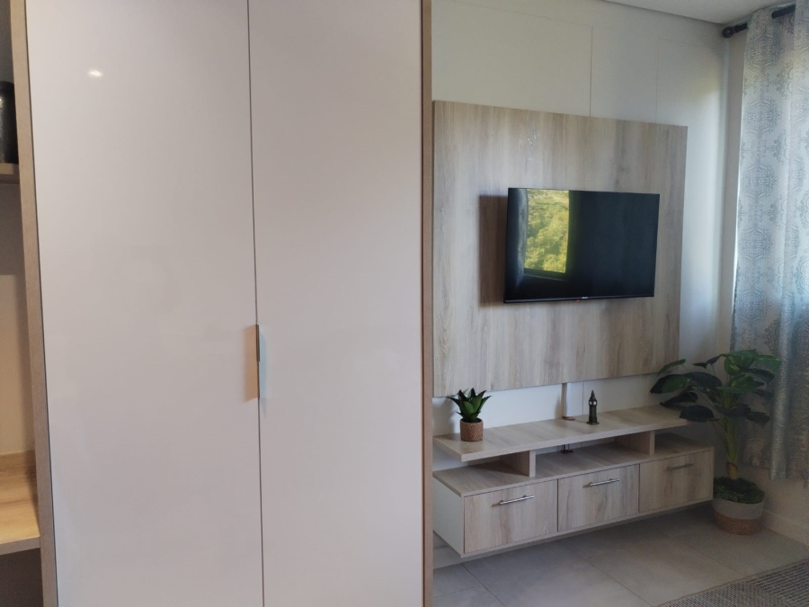 1 Bedroom Property for Sale in Ballito Central KwaZulu-Natal