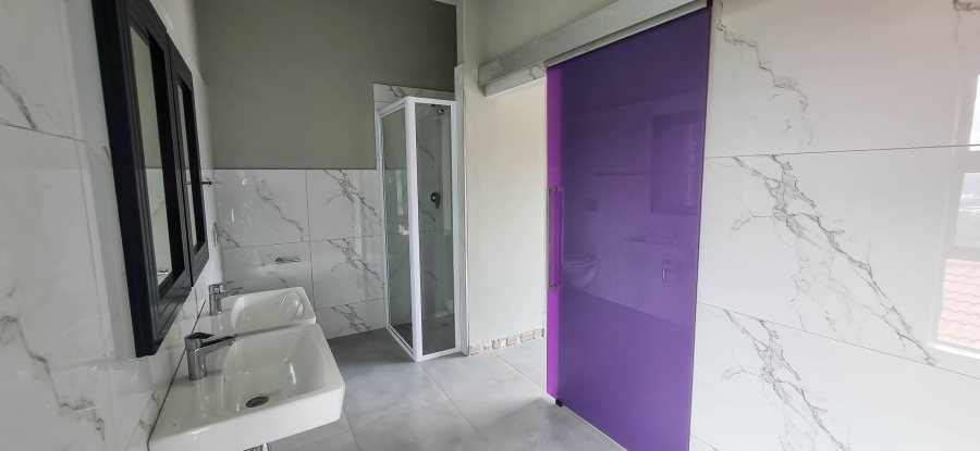 To Let 2 Bedroom Property for Rent in Durban North KwaZulu-Natal