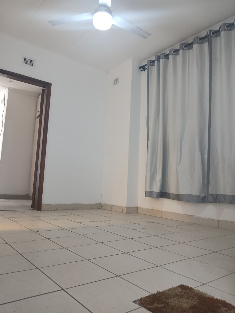 To Let 2 Bedroom Property for Rent in South Ridge KwaZulu-Natal