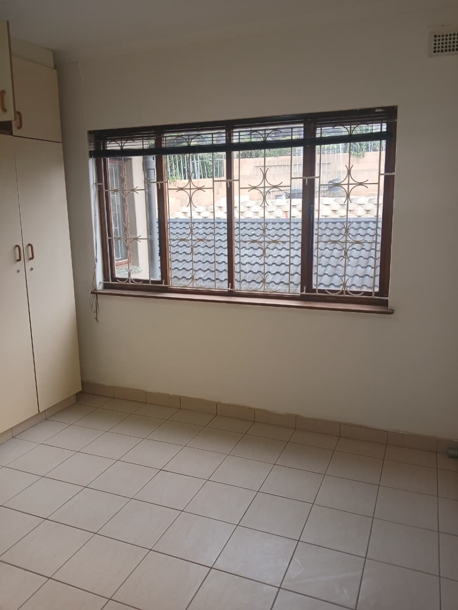 To Let 2 Bedroom Property for Rent in South Ridge KwaZulu-Natal