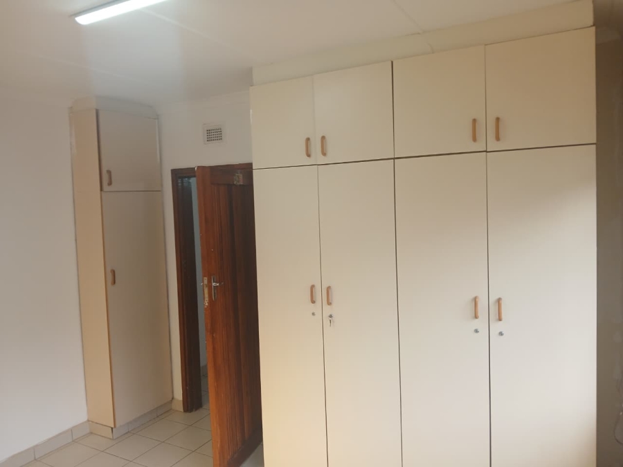 To Let 2 Bedroom Property for Rent in South Ridge KwaZulu-Natal