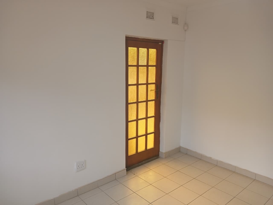 To Let 2 Bedroom Property for Rent in South Ridge KwaZulu-Natal