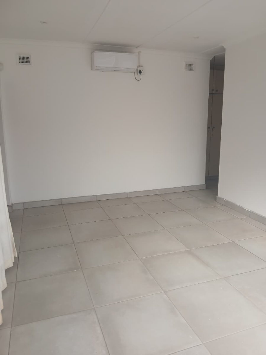 To Let 2 Bedroom Property for Rent in South Ridge KwaZulu-Natal