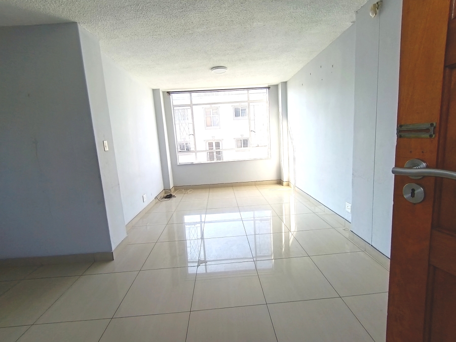 2 Bedroom Property for Sale in Essenwood KwaZulu-Natal