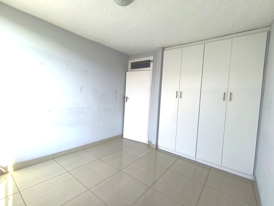 2 Bedroom Property for Sale in Essenwood KwaZulu-Natal