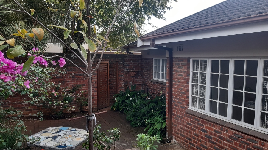 To Let 3 Bedroom Property for Rent in Gillitts KwaZulu-Natal