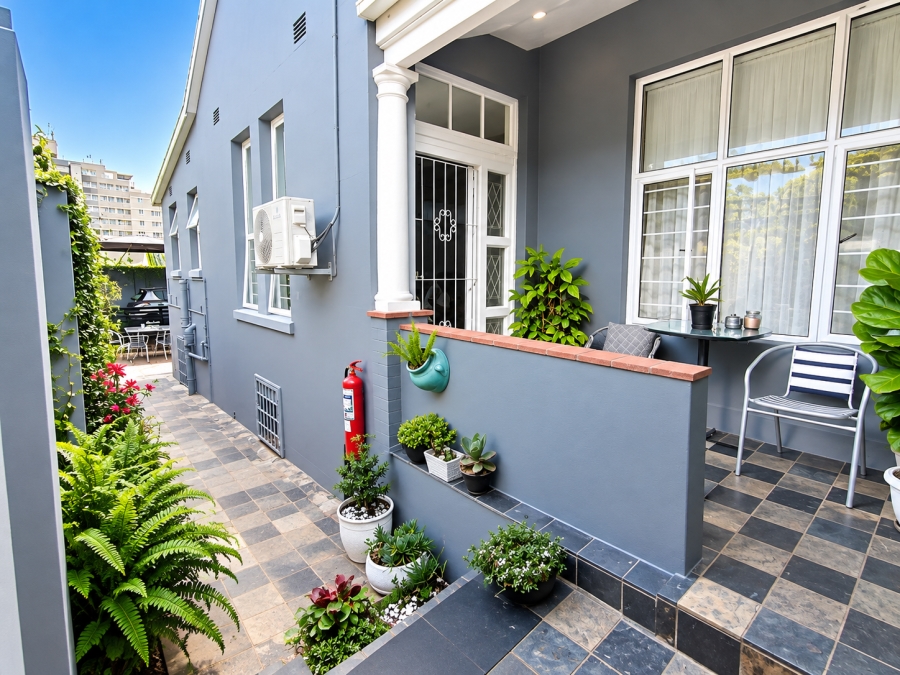 2 Bedroom Property for Sale in Glenwood KwaZulu-Natal