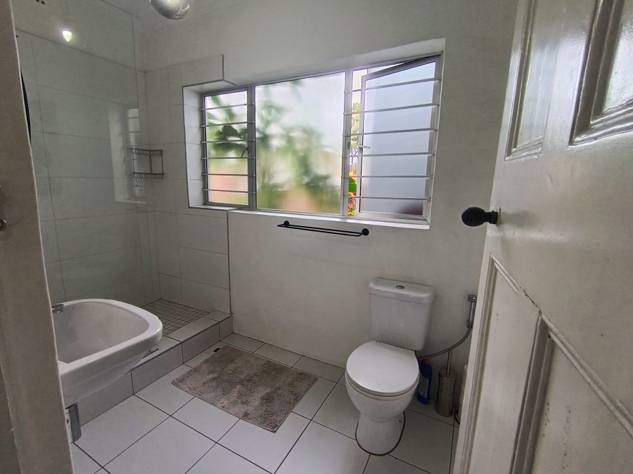 2 Bedroom Property for Sale in Glenwood KwaZulu-Natal
