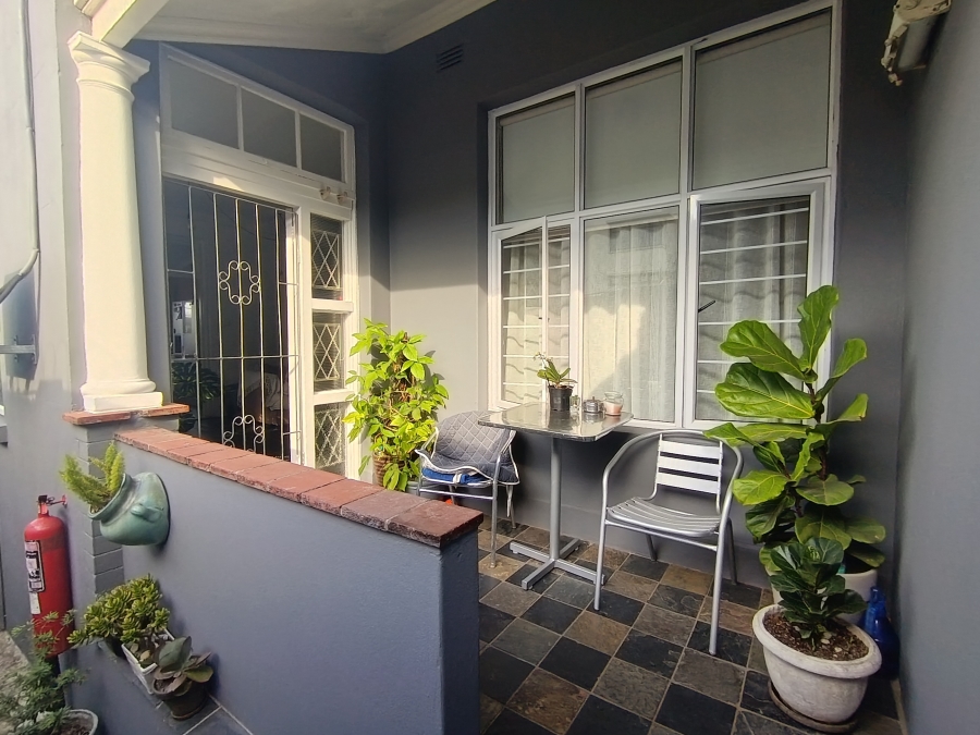 2 Bedroom Property for Sale in Glenwood KwaZulu-Natal