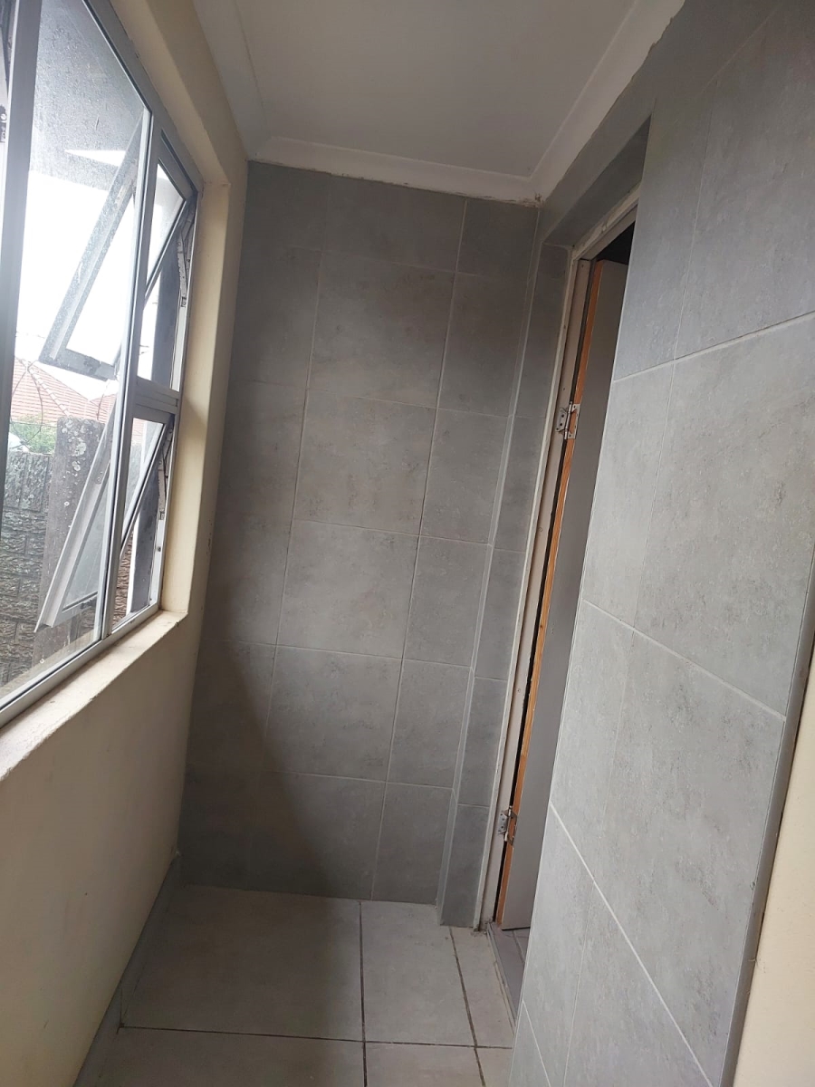 1 Bedroom Property for Sale in Umbilo KwaZulu-Natal