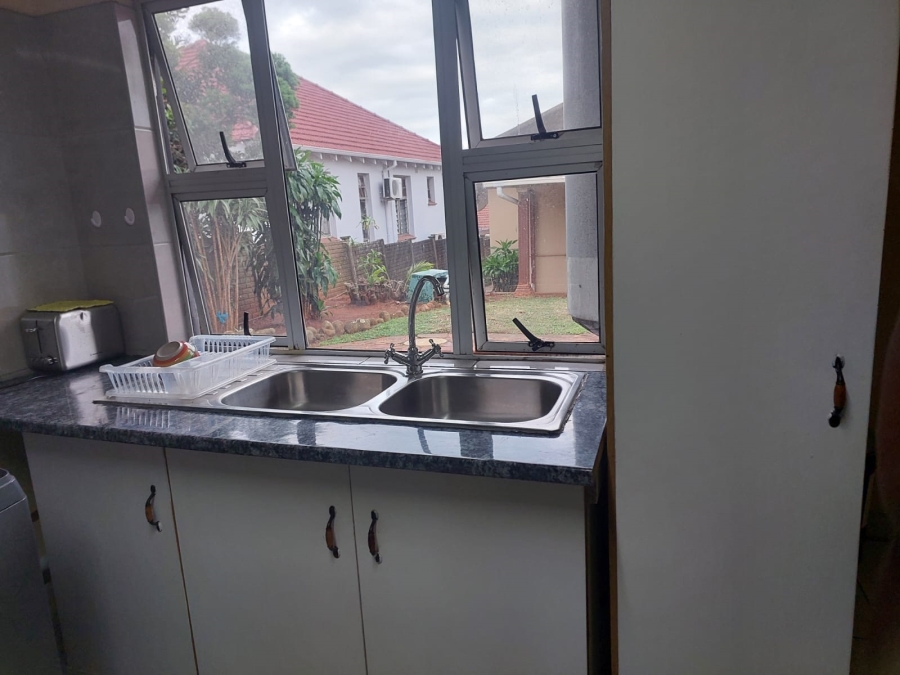 1 Bedroom Property for Sale in Umbilo KwaZulu-Natal