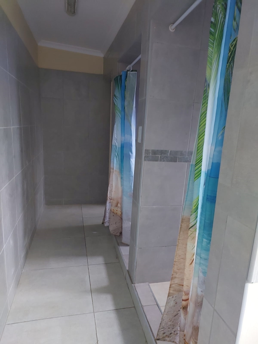 1 Bedroom Property for Sale in Umbilo KwaZulu-Natal