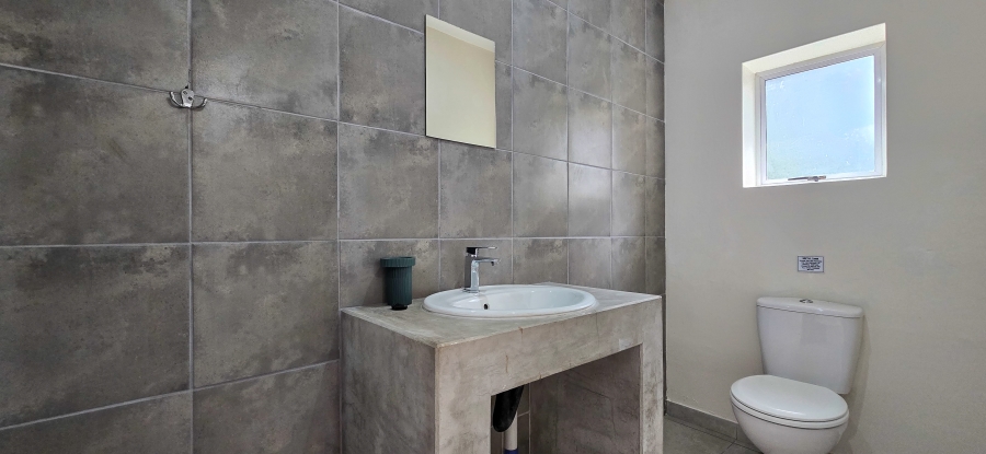 10 Bedroom Property for Sale in Blythedale KwaZulu-Natal