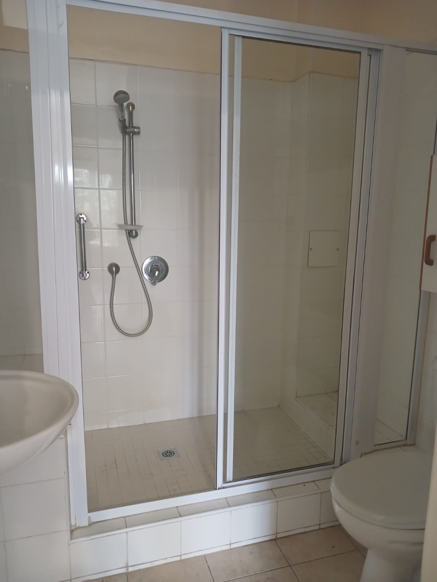 2 Bedroom Property for Sale in Glenwood KwaZulu-Natal