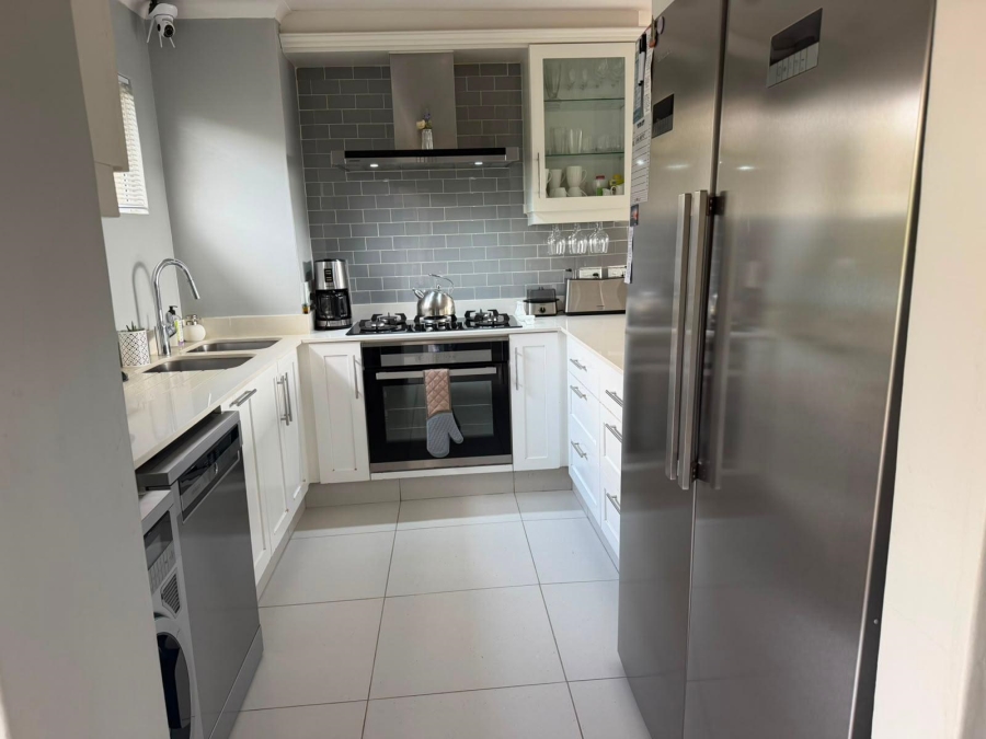 To Let 2 Bedroom Property for Rent in Umgeni Park KwaZulu-Natal