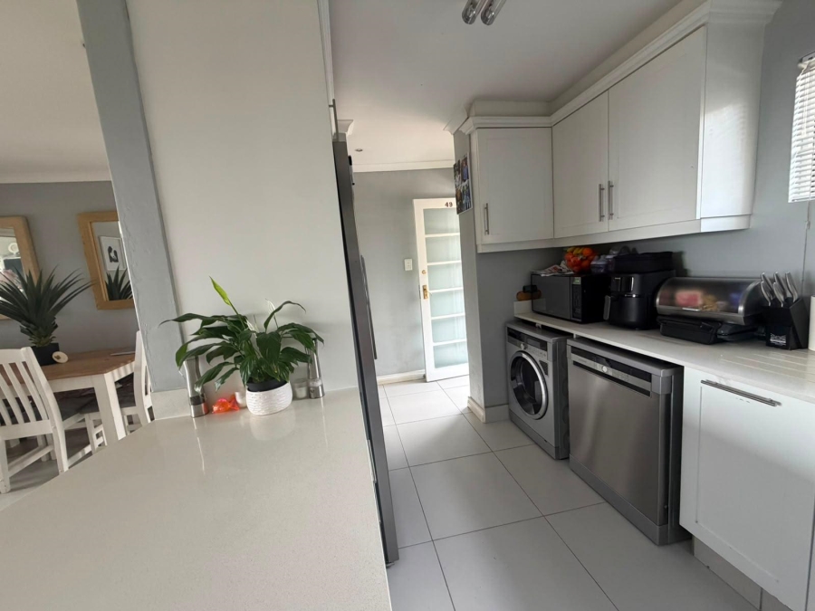 To Let 2 Bedroom Property for Rent in Umgeni Park KwaZulu-Natal