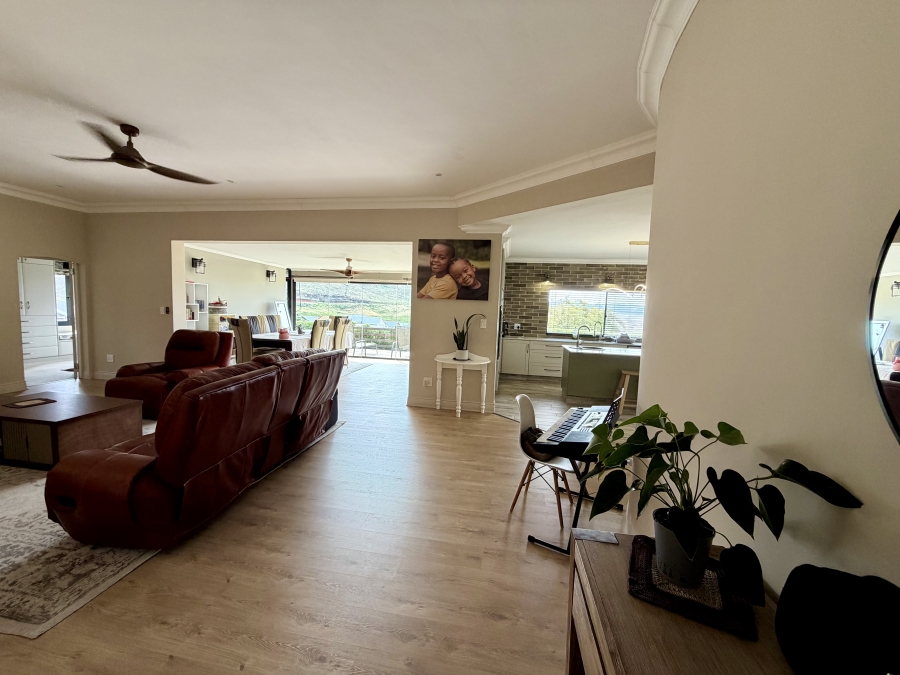 3 Bedroom Property for Sale in St Johns Village KwaZulu-Natal