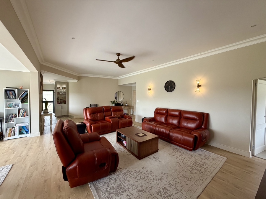 3 Bedroom Property for Sale in St Johns Village KwaZulu-Natal