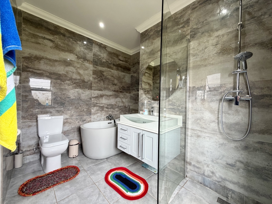 3 Bedroom Property for Sale in St Johns Village KwaZulu-Natal