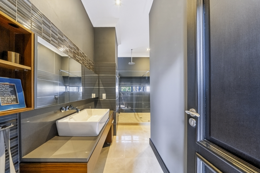 5 Bedroom Property for Sale in Everton KwaZulu-Natal