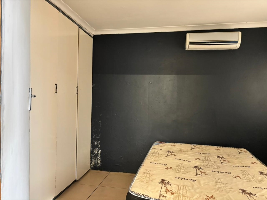 To Let 2 Bedroom Property for Rent in Umbilo KwaZulu-Natal