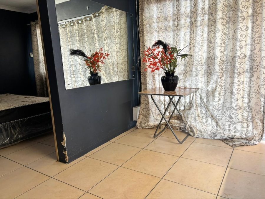 To Let 2 Bedroom Property for Rent in Umbilo KwaZulu-Natal