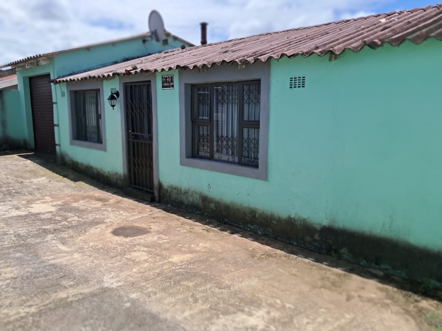 2 Bedroom Property for Sale in Kwamashu KwaZulu-Natal