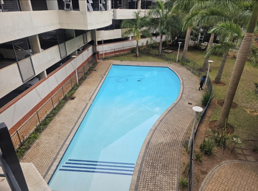 To Let 2 Bedroom Property for Rent in New Town Centre KwaZulu-Natal