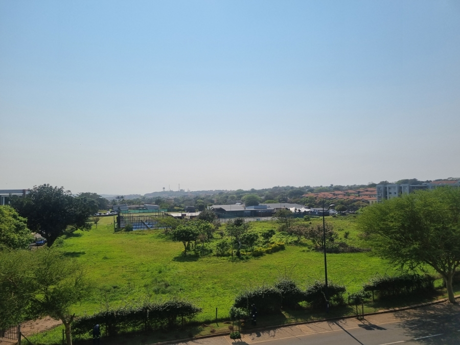 To Let 2 Bedroom Property for Rent in New Town Centre KwaZulu-Natal