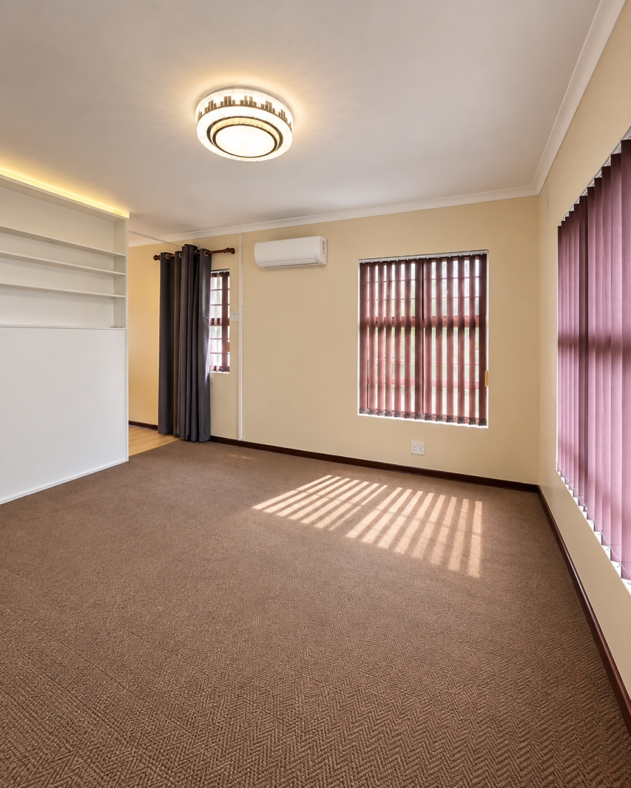 To Let 1 Bedroom Property for Rent in La Lucia KwaZulu-Natal