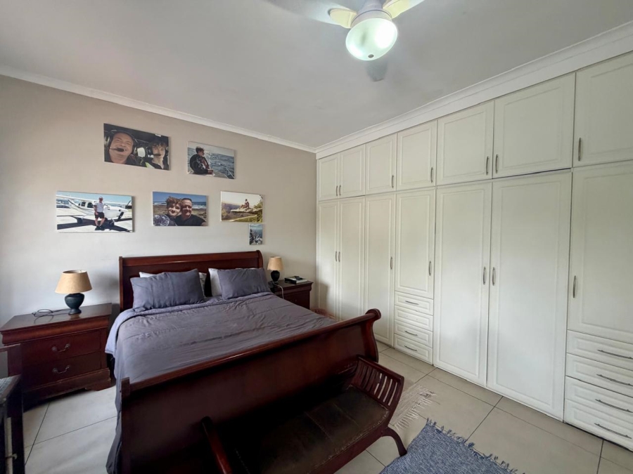 6 Bedroom Property for Sale in Meer En See KwaZulu-Natal