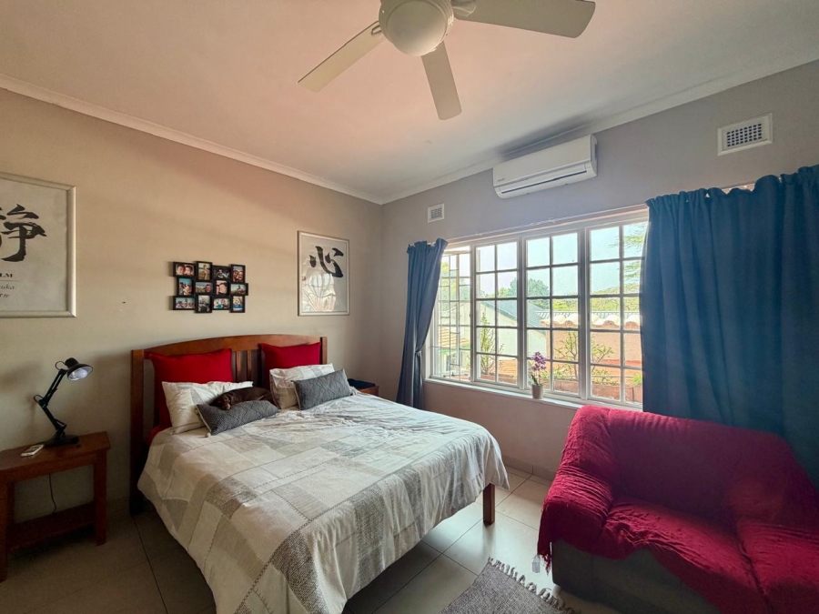 6 Bedroom Property for Sale in Meer En See KwaZulu-Natal