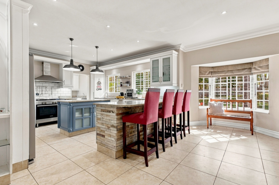 4 Bedroom Property for Sale in Gillitts KwaZulu-Natal
