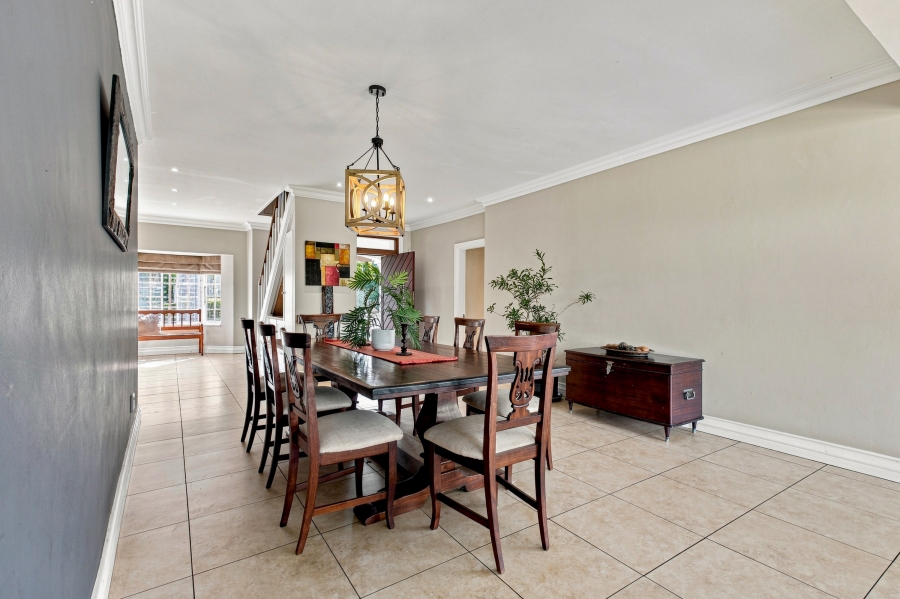 4 Bedroom Property for Sale in Gillitts KwaZulu-Natal