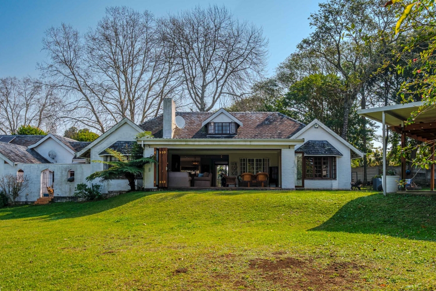 4 Bedroom Property for Sale in Gillitts KwaZulu-Natal